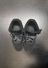 Load image into Gallery viewer, Air Jordan Casual Shoes Mens 11
