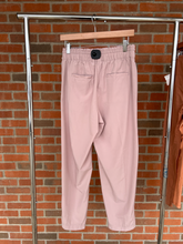 Load image into Gallery viewer, Old Navy Active Athletic Pants Size Small
