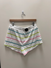 Load image into Gallery viewer, Shorts Size Large
