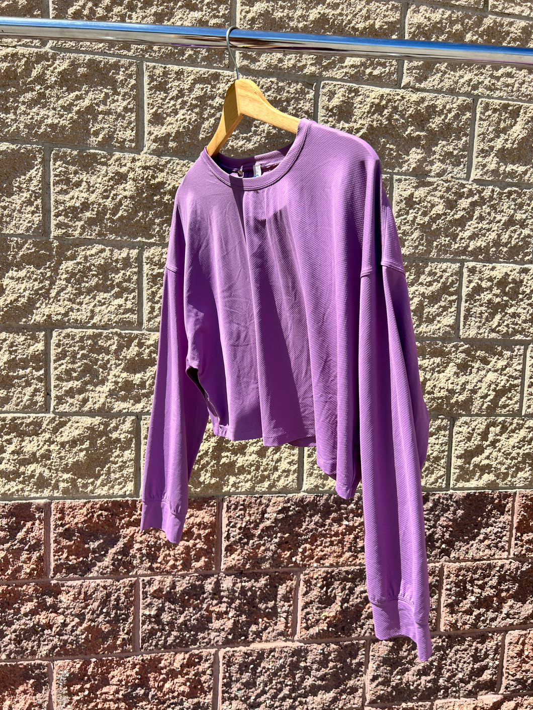 Lulu Lemon Athletic Top Size Large