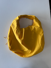 Load image into Gallery viewer, Purse
