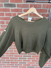 Load image into Gallery viewer, Jessica Simpson Sweater Size Large
