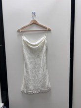 Load image into Gallery viewer, Rewind Dress Size Extra Small
