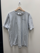 Load image into Gallery viewer, T-Shirt Size Large
