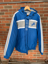 Load image into Gallery viewer, Nfl Heavy Outerwear Size Large

