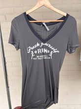 Load image into Gallery viewer, Lulu Lemon Athletic Top Size Medium
