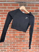 Load image into Gallery viewer, Gym Shark Athletic Top Size Medium
