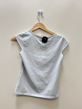 Load image into Gallery viewer, Brandy Melville Short Sleeve Top Size Small
