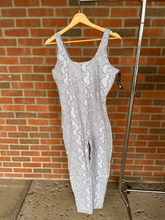 Load image into Gallery viewer, Womens Dresses Long Jumpsuits Size Extra Large
