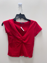 Load image into Gallery viewer, Brandy Melville Short Sleeve Top Size Small
