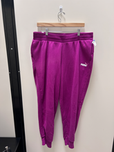 Load image into Gallery viewer, Puma Pants Size Extra Large
