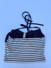 Load image into Gallery viewer, Shein Tank Top Size Medium
