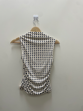 Load image into Gallery viewer, Abercrombie &amp; Fitch Tank Top Size Extra Small
