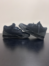 Load image into Gallery viewer, Air Jordan Casual Shoes Mens 11
