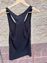 Load image into Gallery viewer, Lulu Lemon Athletic Top Size Small
