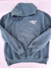 Load image into Gallery viewer, White Fox Sweatshirt Size Extra Large
