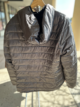 Load image into Gallery viewer, Andrew Marc Heavy Outerwear Size Large
