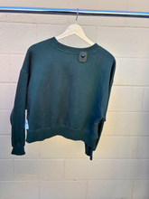 Load image into Gallery viewer, Old Navy Sweatshirt Size Medium
