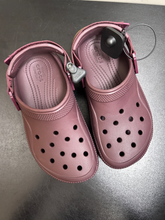 Load image into Gallery viewer, Crocs Casual Shoes Womens 8

