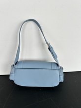 Load image into Gallery viewer, Steve Madden Purse

