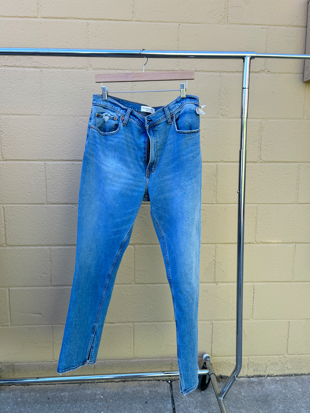 Abercrombie & Fitch Denim Size 13/14 (32)