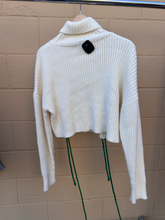 Load image into Gallery viewer, Fashion Nova Sweater Size Large
