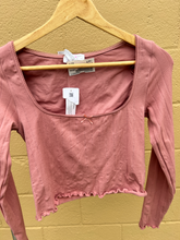 Load image into Gallery viewer, Altar&#39;d State Long Sleeve Top Size Medium
