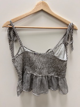 Load image into Gallery viewer, American Eagle Tank Top Size Small
