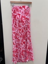 Load image into Gallery viewer, Abercrombie &amp; Fitch Maxi Dress Size Medium
