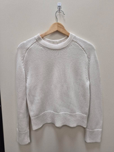 Load image into Gallery viewer, Abercrombie &amp; Fitch Sweater Extra Extra Small
