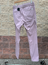 Load image into Gallery viewer, Pac Sun Pants Size Medium
