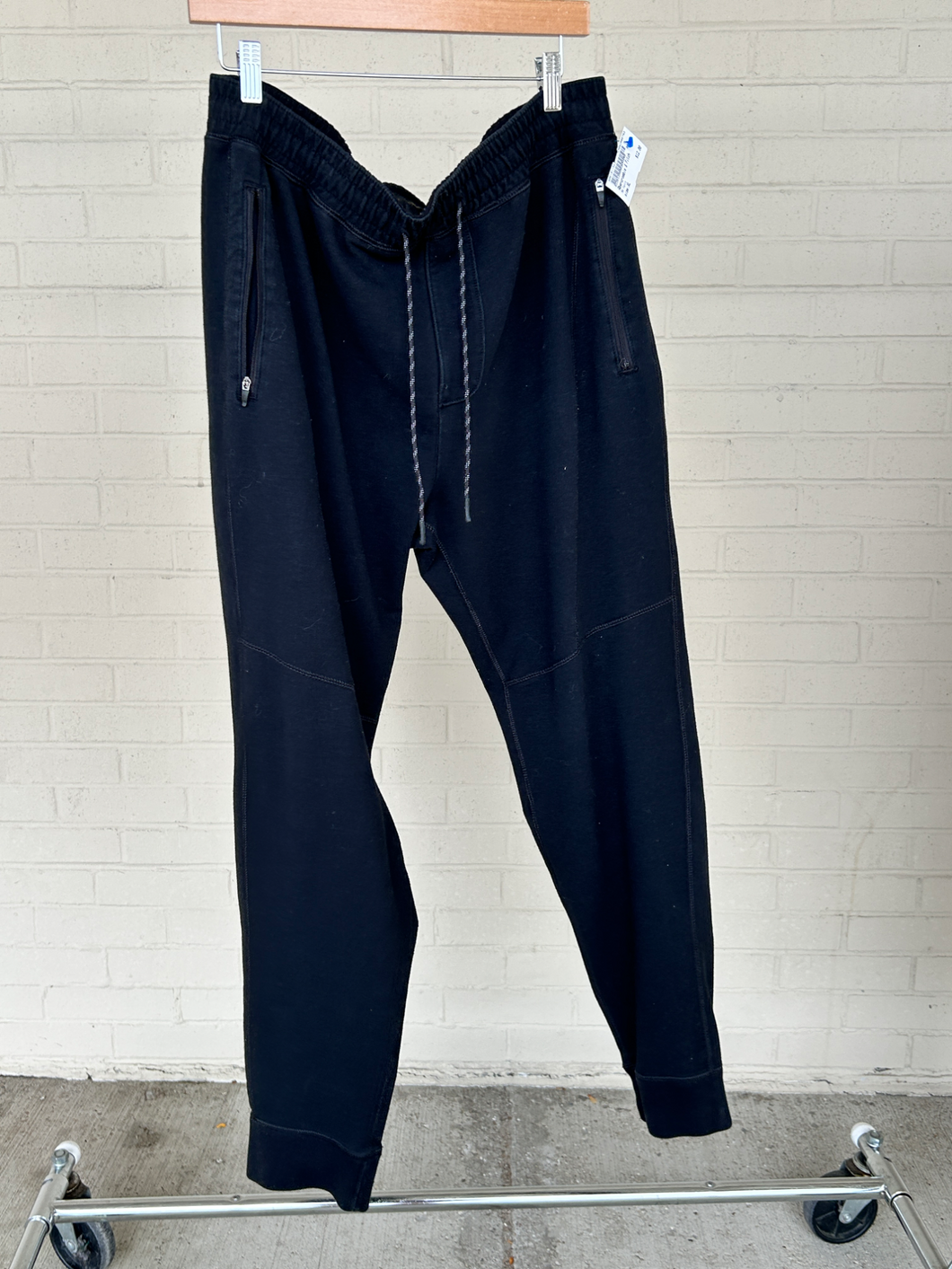 Abercrombie & Fitch Athletic Pants Size Extra Large