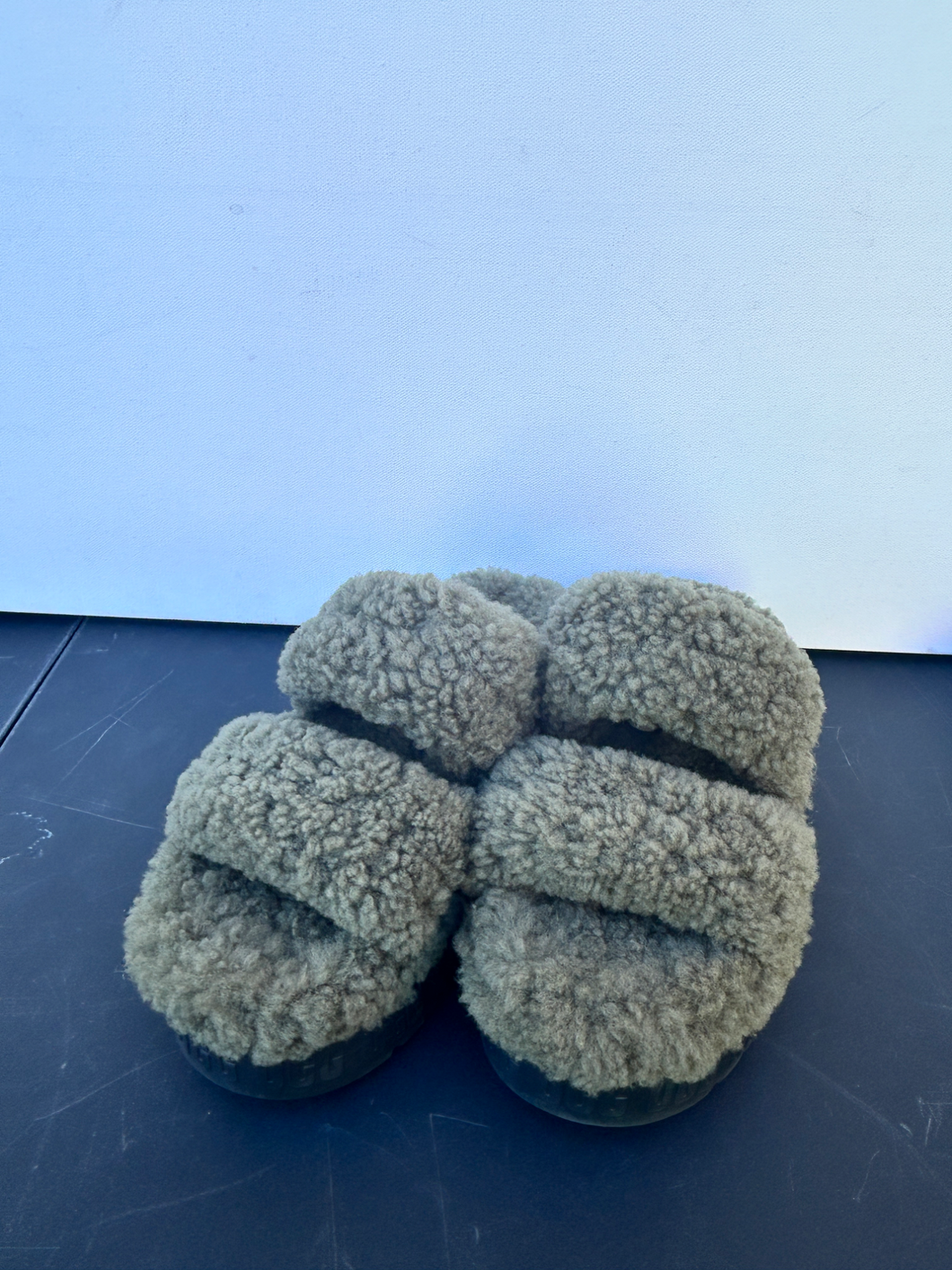 Uggs Sandals Womens 8