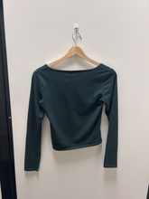 Load image into Gallery viewer, John Galt Long Sleeve Top Size Small
