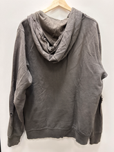Load image into Gallery viewer, Zara Sweatshirt Size Extra Large
