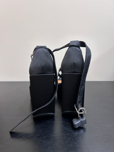 Load image into Gallery viewer, Torrid Sandals Womens 8
