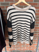 Load image into Gallery viewer, Thread &amp; Supply Sweater Size Large
