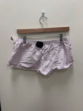 Load image into Gallery viewer, Brandy Melville Shorts Size Small
