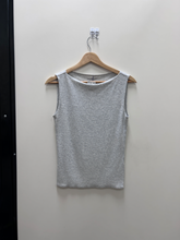 Load image into Gallery viewer, Abercrombie &amp; Fitch Tank Top Size Small
