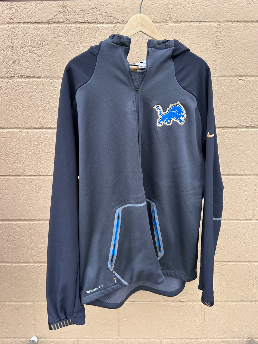 Nike Heavy Outerwear Size XXL