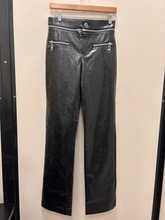 Load image into Gallery viewer, Zara Pants Size Extra Small
