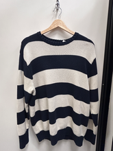 Load image into Gallery viewer, John Galt Sweater Size Small
