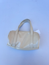 Load image into Gallery viewer, Forever 21 Purse
