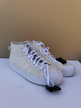 Load image into Gallery viewer, Adidas Casual Shoes Womens 8
