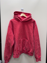 Load image into Gallery viewer, Aritzia Sweatshirt Size Large
