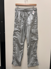Load image into Gallery viewer, Pac Sun Pants Size Small

