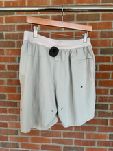 Load image into Gallery viewer, Lulu Lemon Athletic Shorts Size Medium

