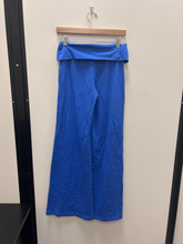 Load image into Gallery viewer, Edikted Pants Size Small
