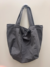 Load image into Gallery viewer, Purse
