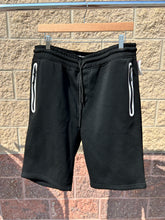 Load image into Gallery viewer, Brooklyn Cloth Shorts Size Extra Large
